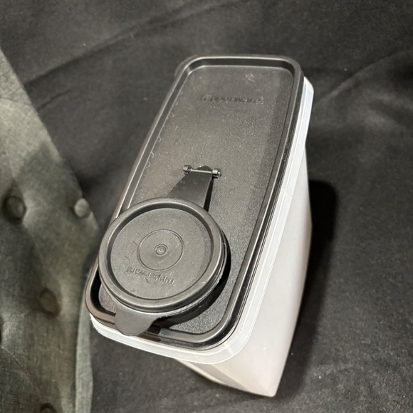 TUPPERWARE Clear Storage Container #469 Black Lid #7882 & Snap Top #471 - Picture 5 of 5